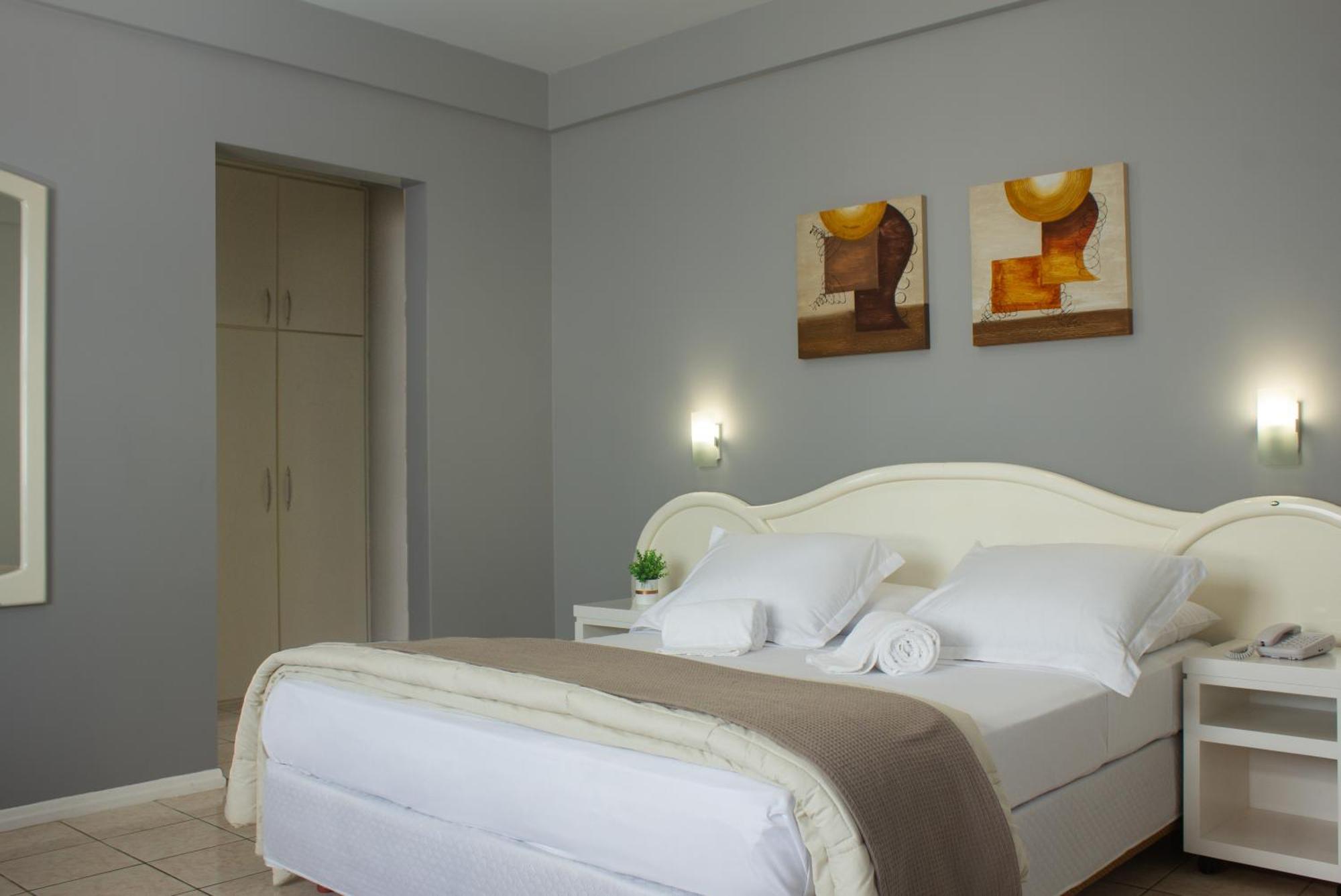Hotel Cavera Alegrete Bagian luar foto